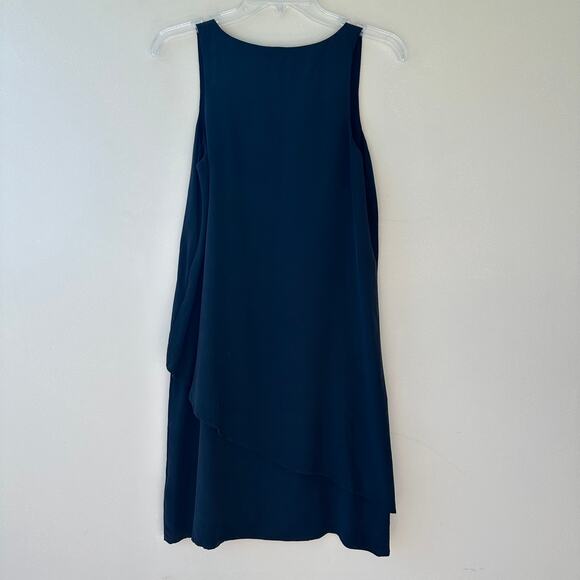 Garnet Hill 100% Silk Dress Sleeveless Tiered Shift Black 6 Minimalist Classic - Picture 4 of 10